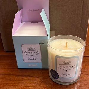 🚪NIB Tocca Candle  scent Shanghai 
A brand tester new large tester